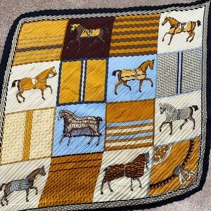 Square patterned scarf